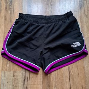 Girls The North Face Shorts